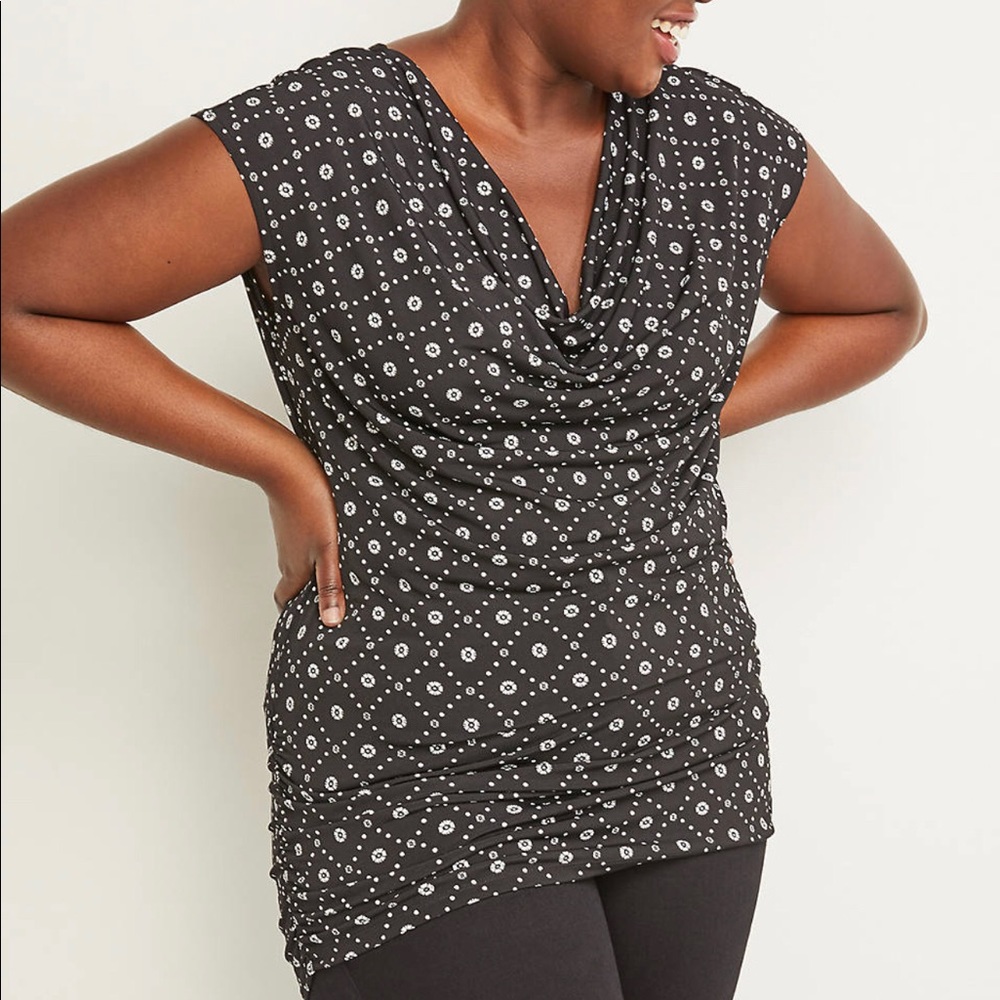 Lane Bryant Women’s Top Size 26/28 Diamond Pattern